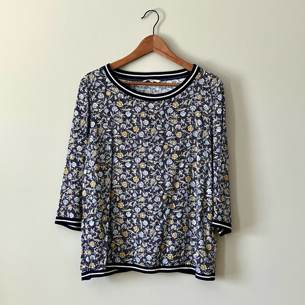Sandwich_ Floral Print Women's 3/4 Sleeve Blouse - Navy and Yellow